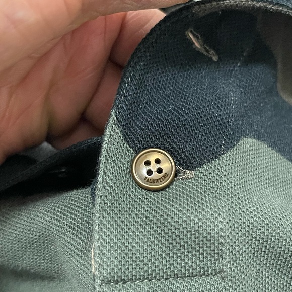 EUC Men’s X-Small Valentino Camouflage Short-sleeve Polo Shirt In Army Green - Picture 6 of 11